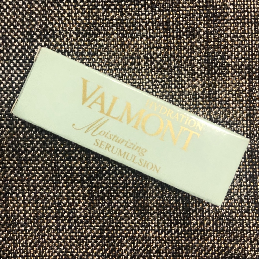 Valmont Moisturizing Serumulsion